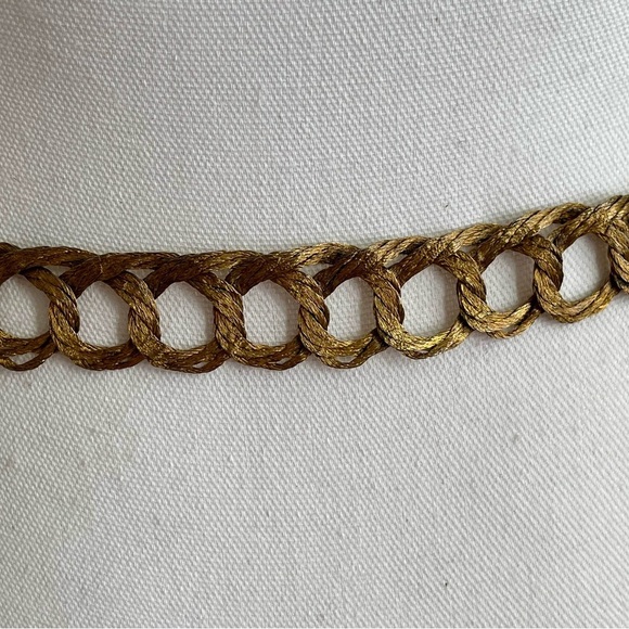 Gold Chain Belt with Circular Accent
